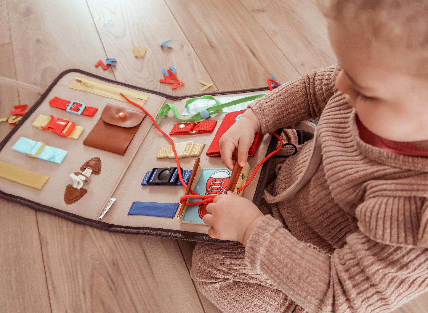 Montessori-Aktivitätskoffer